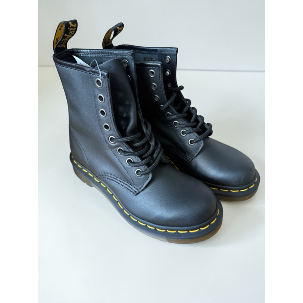Dr‎ DOC Martens 1460 Smooth Black Leather boots Women's Size 5 NWOB Combat Punk